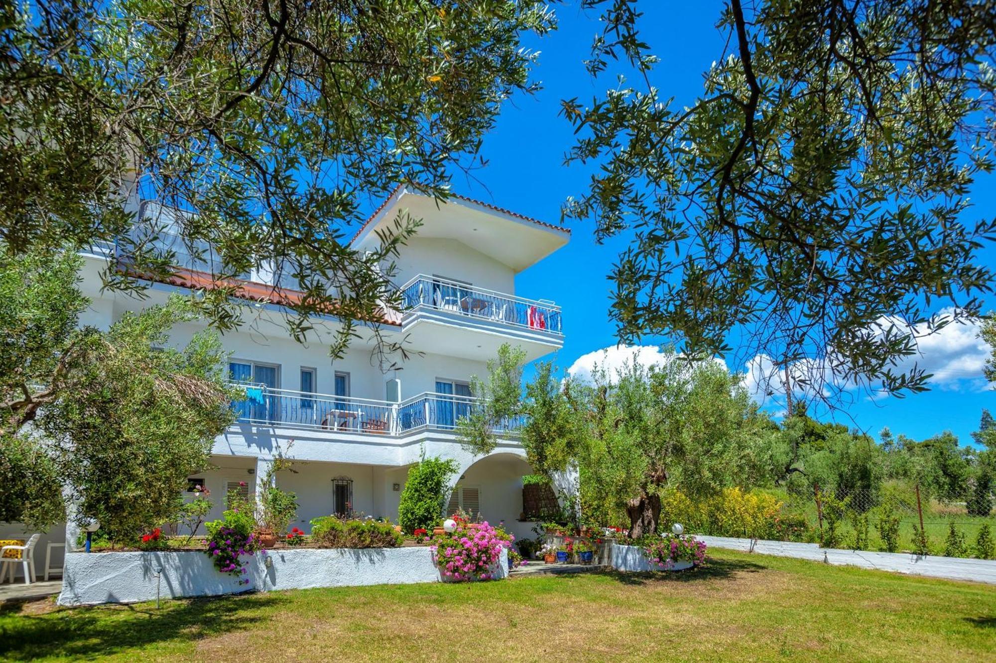 Xenios Faros Apartments Possidi Exterior foto